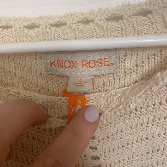 NWT knit sweater color cream size L - Picture 3 of 8